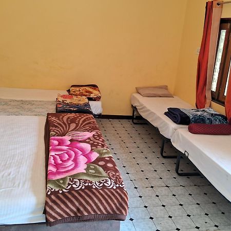 Blue Sky Homestay Khajuraho Ngoại thất bức ảnh