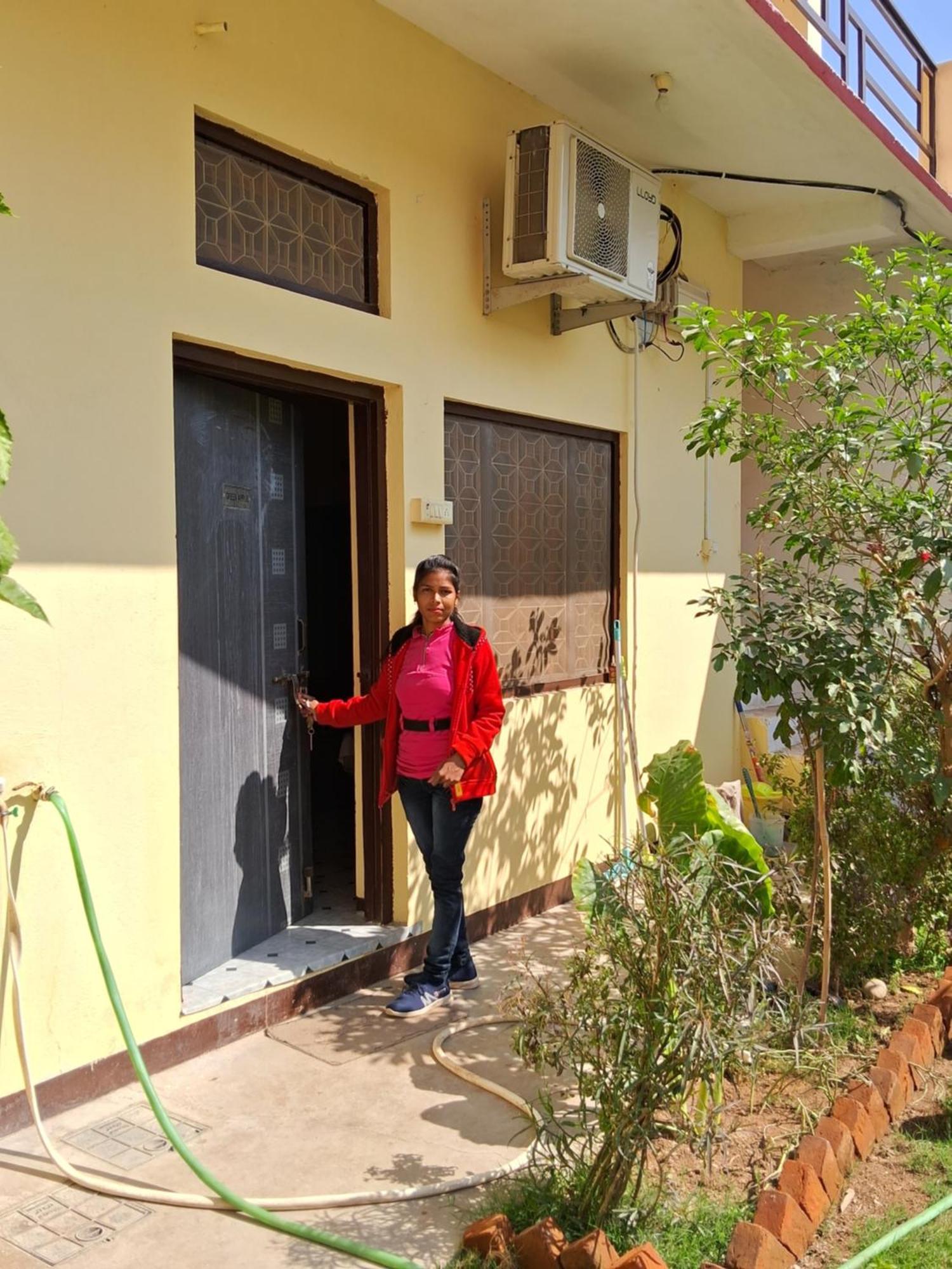 Blue Sky Homestay Khajuraho Ngoại thất bức ảnh